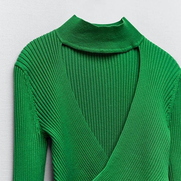 Zara Bodycon Cut-Out Knit Sweater Crop Top - Picture 7 of 9